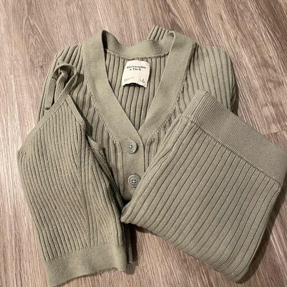 Abercrombie and fitch set